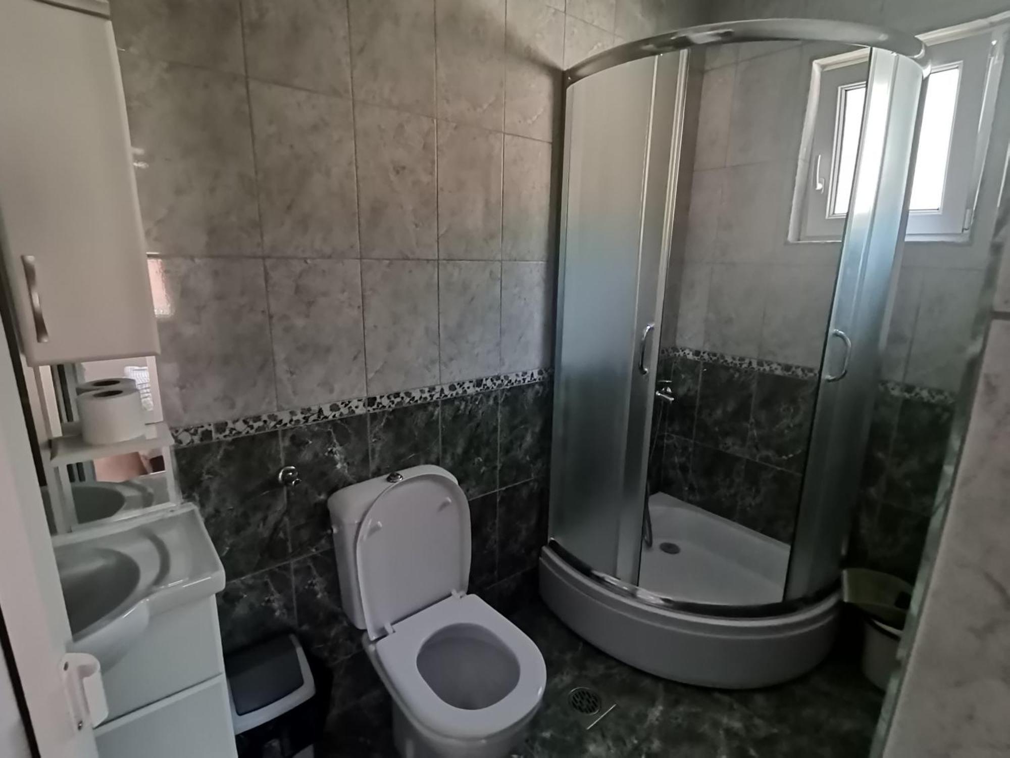 Guesthouse Zimovski Peštani Exteriör bild