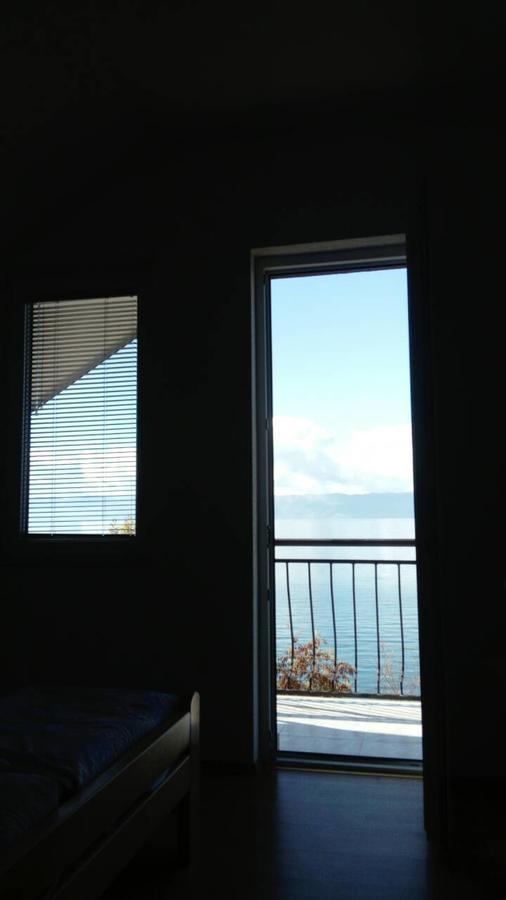 Guesthouse Zimovski Peštani Exteriör bild